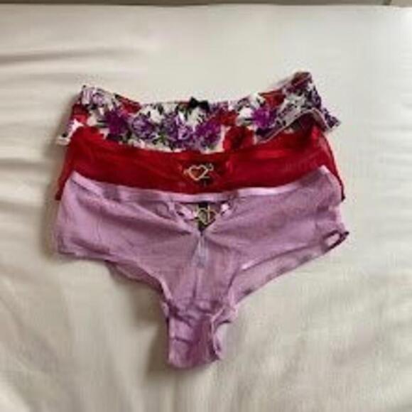 Victoria Secret Heart Mesh panty pack - Picture 2 of 5